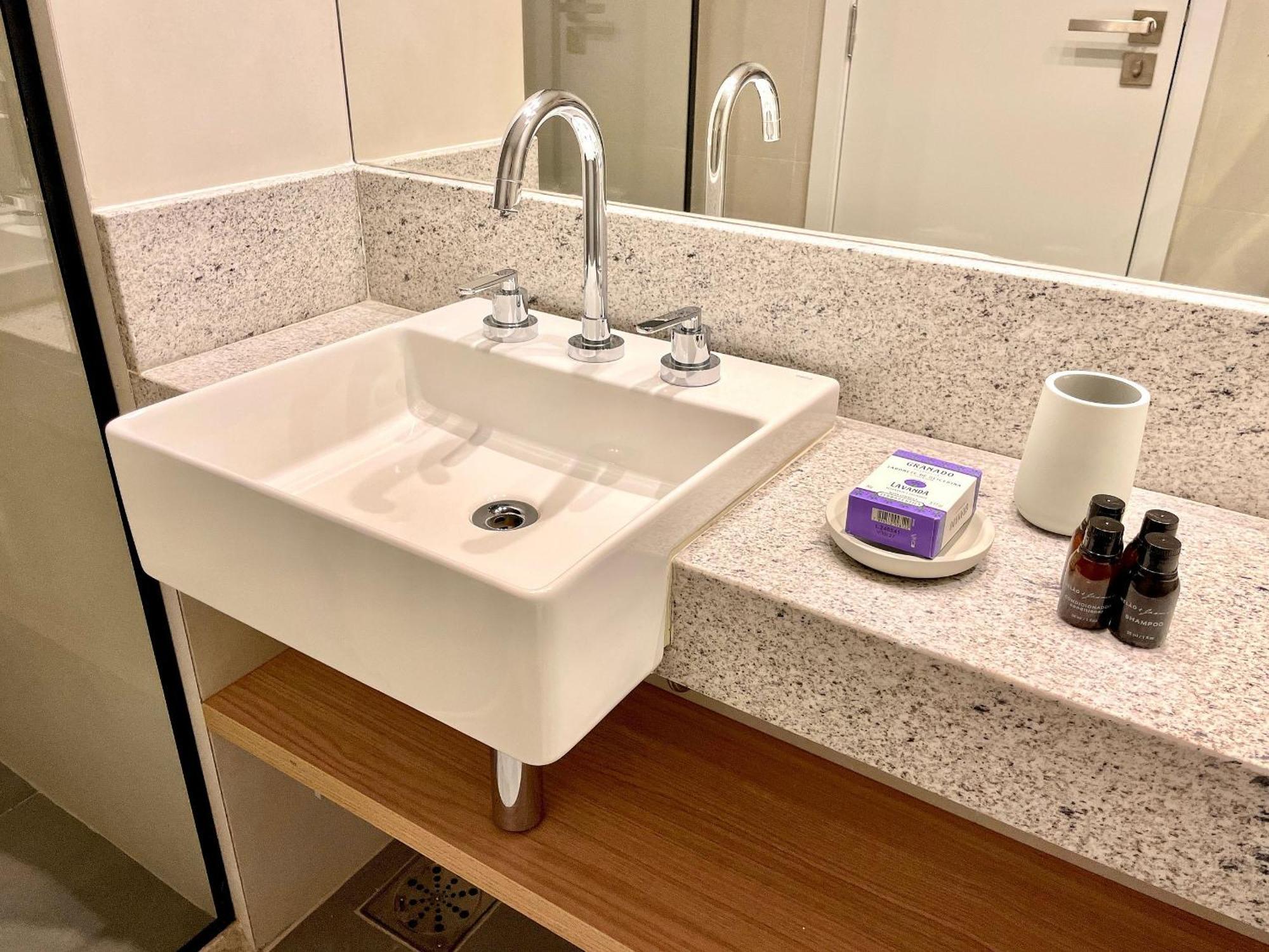 Apartamento Leblon - Vista Cristo, Piscina E Academia